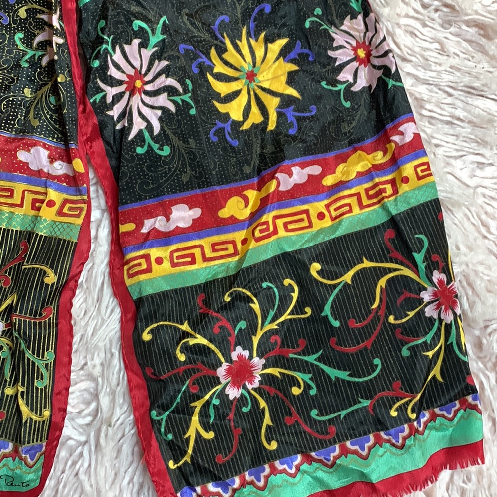 OSCAR de la RENTA Scarf - Picture 2 of 5
